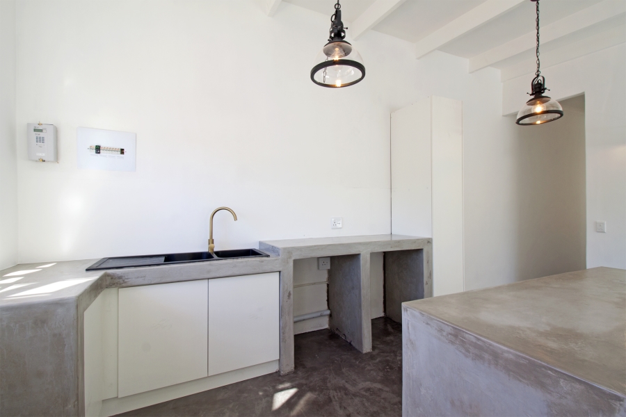 3 Bedroom Property for Sale in Milkwood Park Western Cape